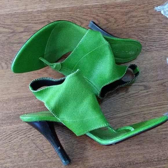 Sergio Rossi kiwi thong leather sandals - Picture 5 of 7